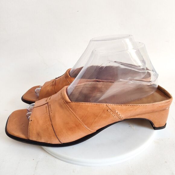 Cole Haan Sandals Mules 8.5 Tan Leather Sole Slides Low 1.5" Open Toe Y2K 90s - Picture 4 of 13